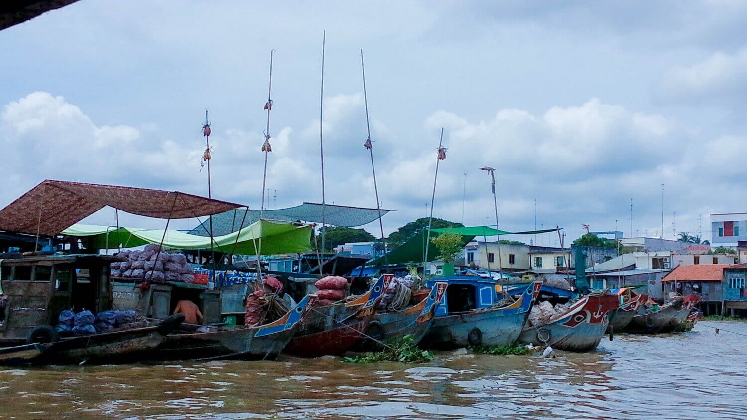 cai be floating market tour