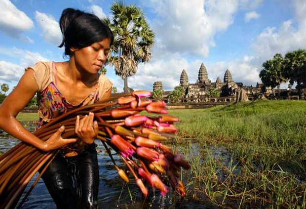 CAMBODIA COUNTRY OF TEMPLES