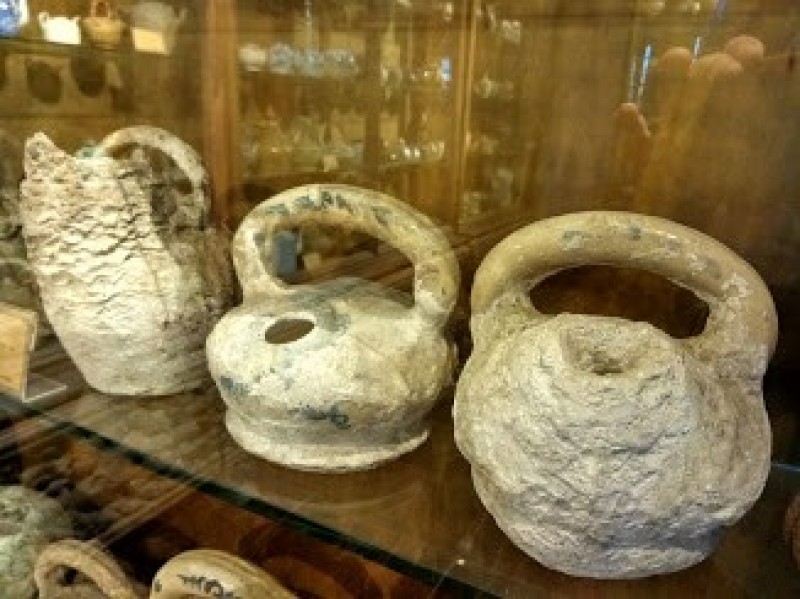 Ancient kettles in Museum
